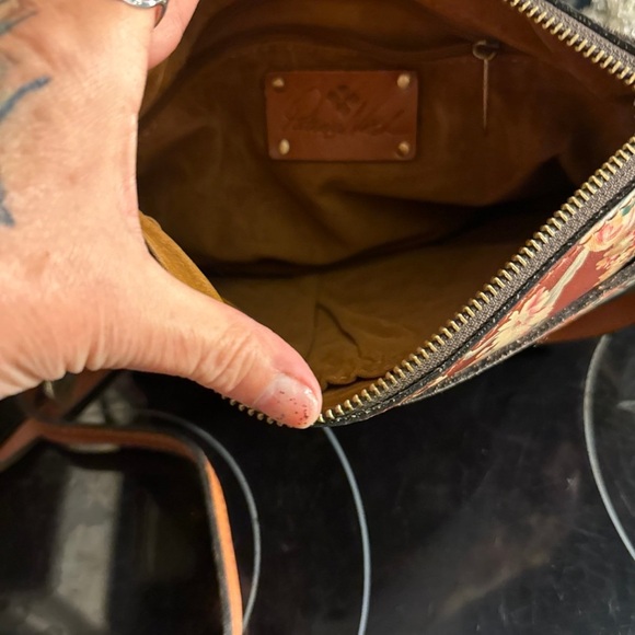 Patricia Nash botanical Crossbody excellent used condition - Picture 4 of 7